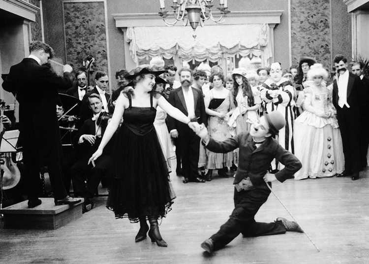 Charlie Chaplin dancing Charlie Chaplin dancing