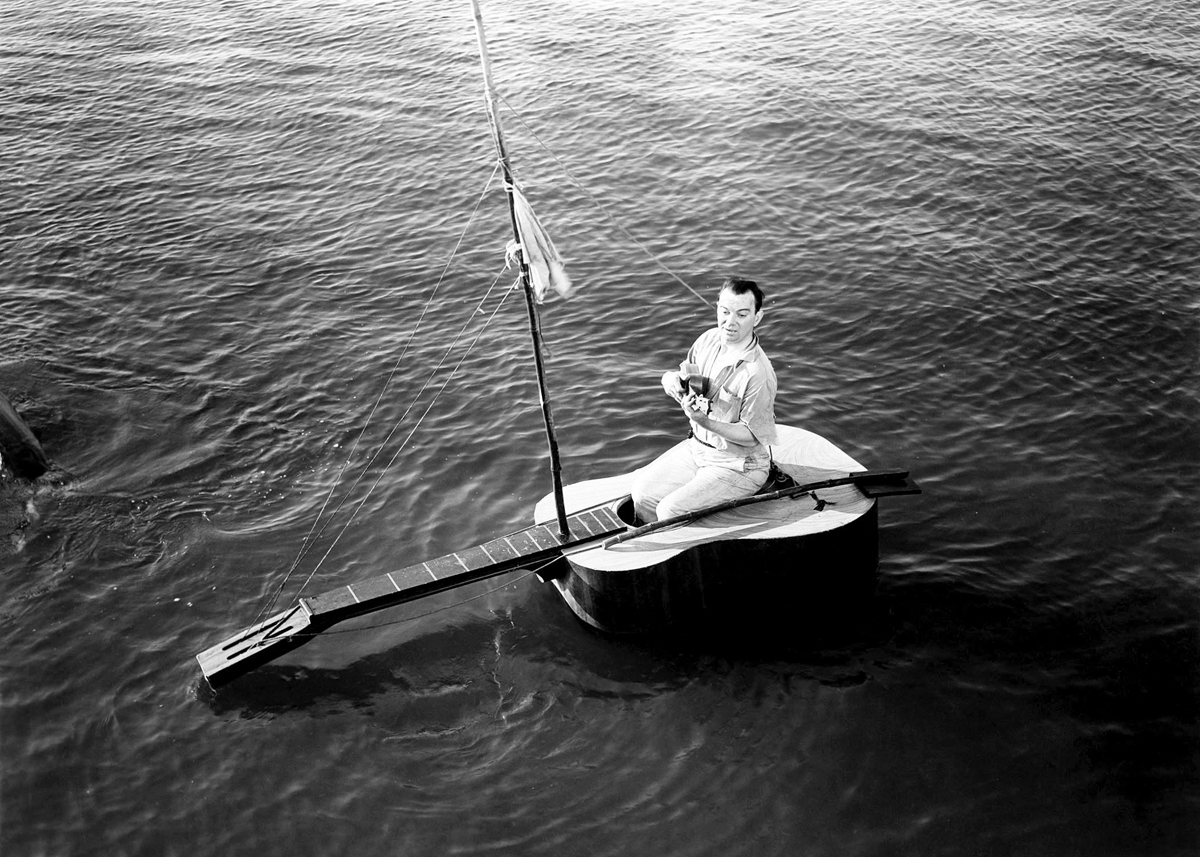 Floating guitar Floating guitar
