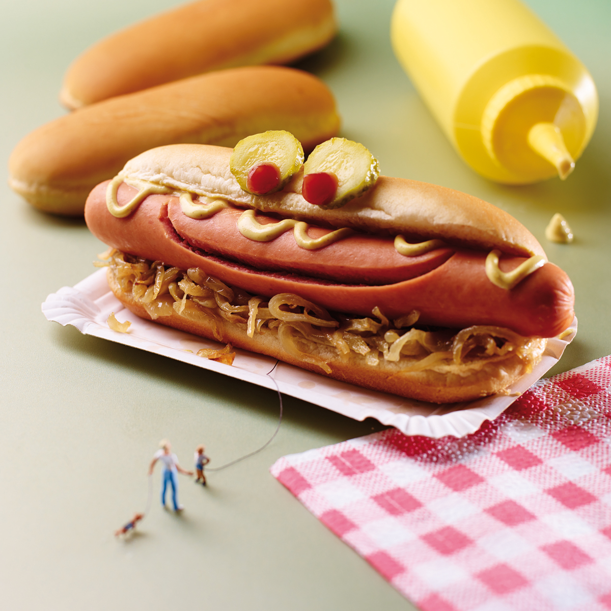Happy hotdog Happy hotdog