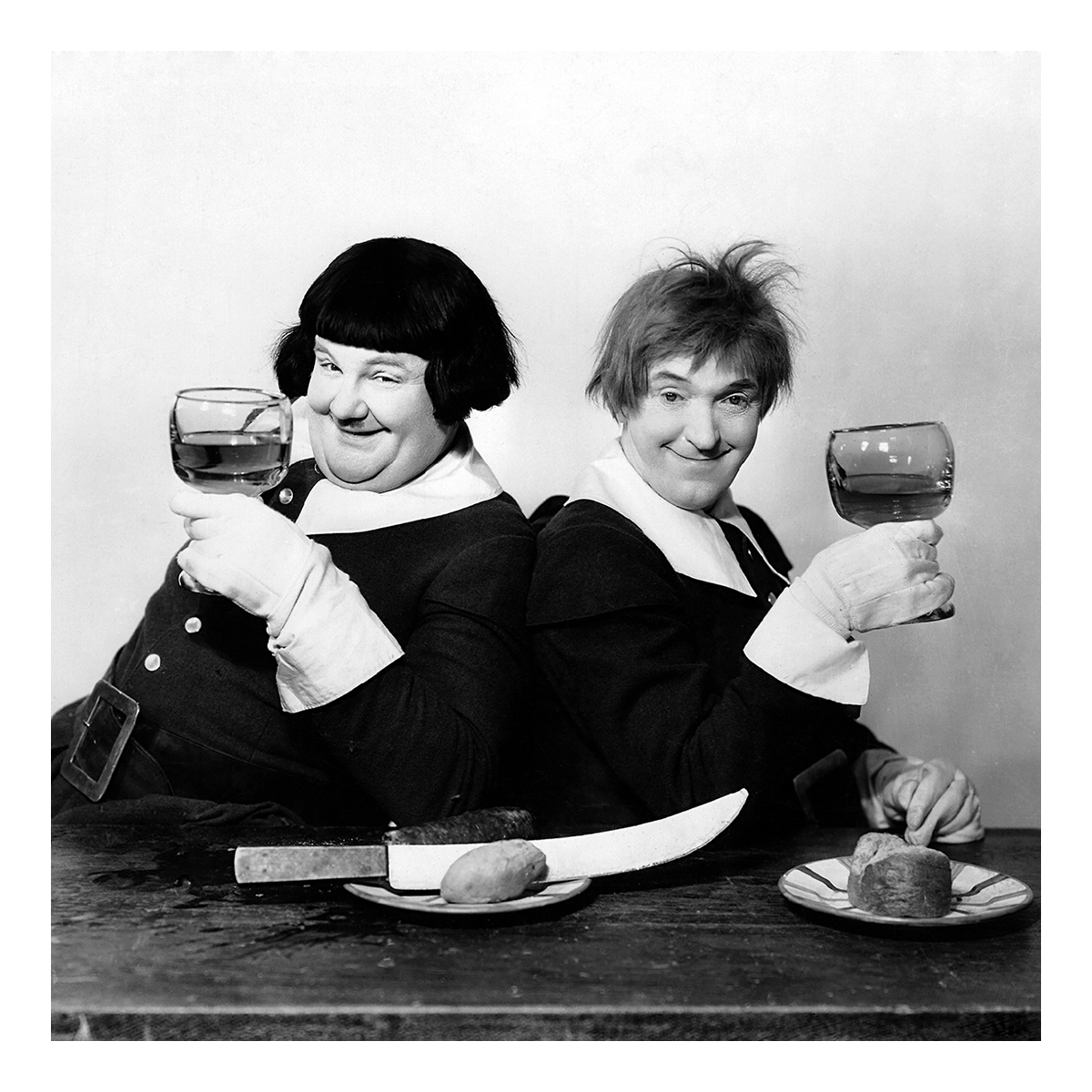 Laurel and Hardy make a toast Laurel and Hardy make a toast