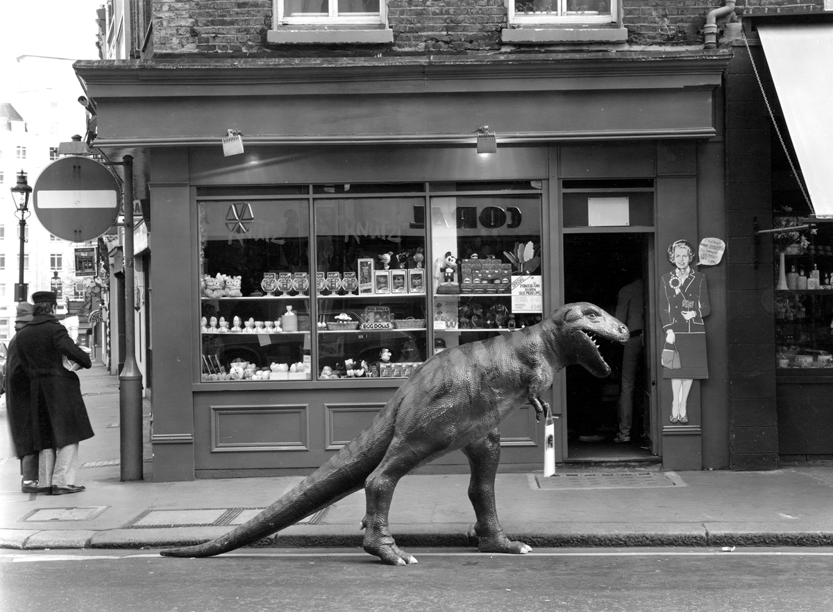 Dinosaur out shopping Dinosaur out shopping