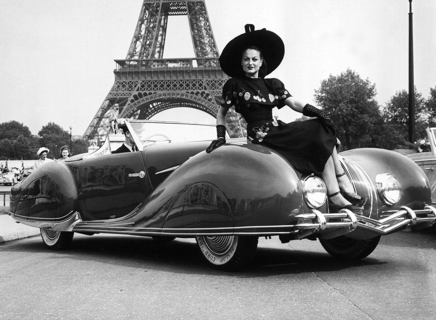Parisian passenger Parisian passenger